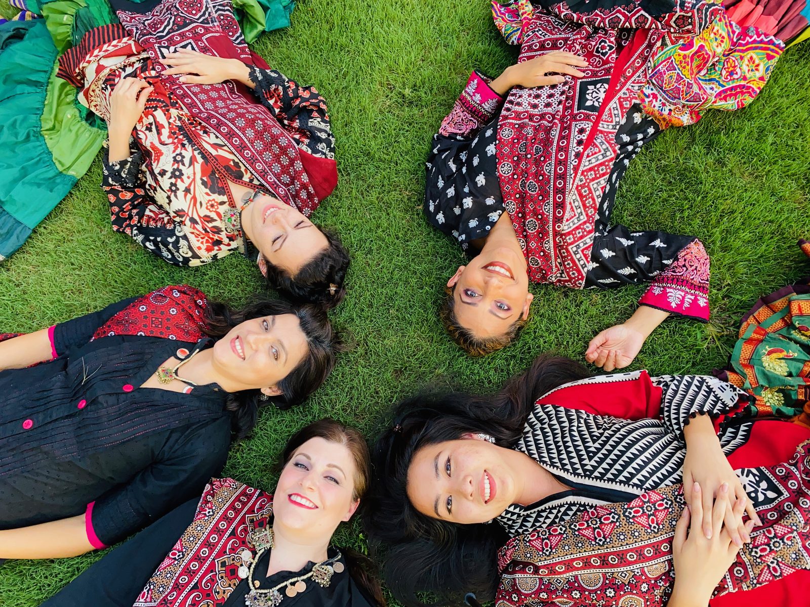 Sanam Studios Dancers creative portrait on grass
